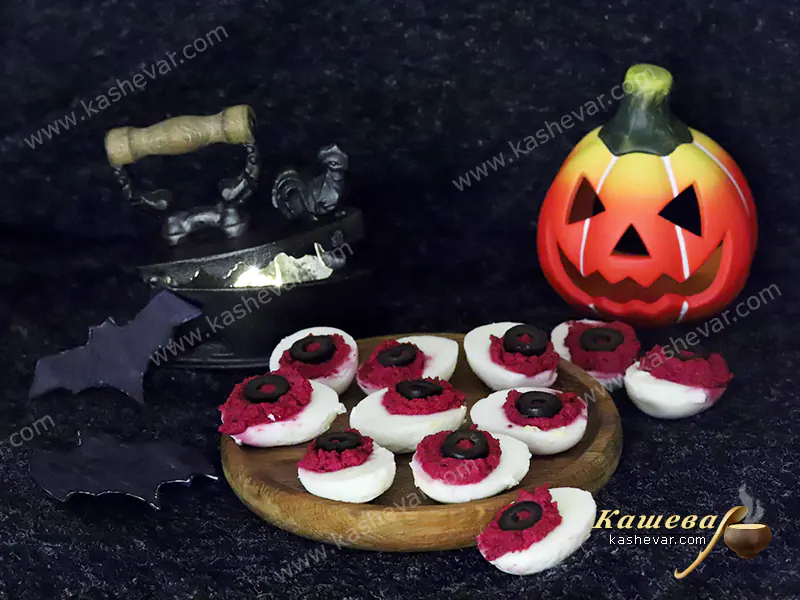 Bloody eggs - recipe with photos, German cuisine