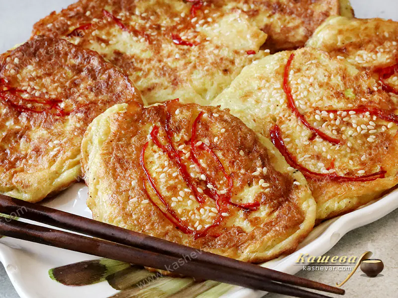 Кабачковые оладьи с острым перцем – рецепт с фото, китайская кухня