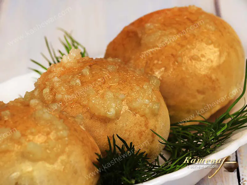 Pampushki with garlic – recipe with photo, Ukrainian cuisine