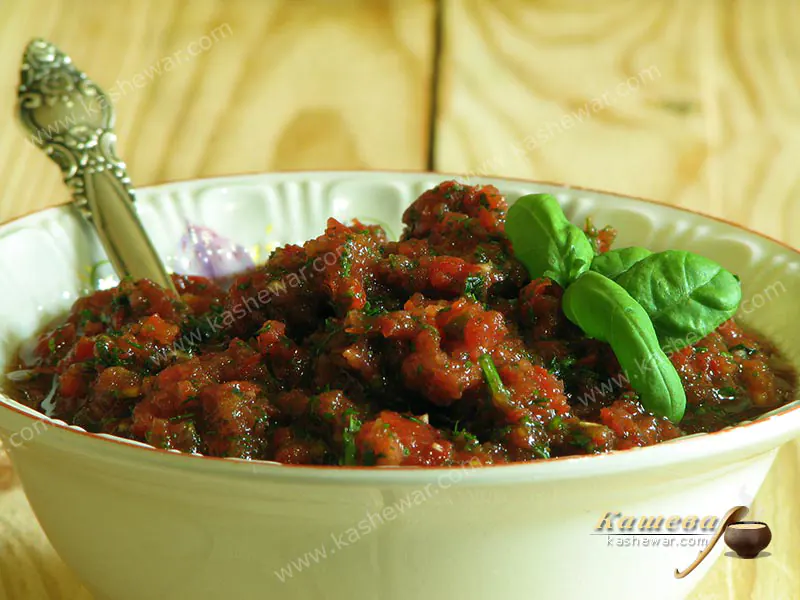 Tomato, bell pepper and greens sauce – recipe with photo, dishes for raw foodists
