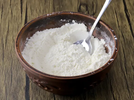 Mixing dry ingredients