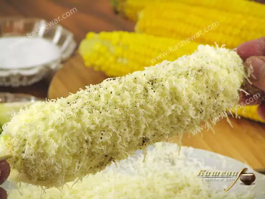 Boiled corn with lime and parmesan- recipe with photo, Spanish cuisine