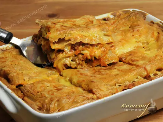 Lasagne with Bolognese sauce – recipe with photo, Italian cuisine