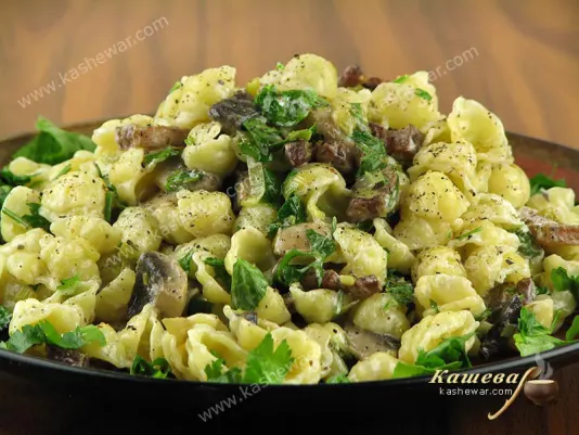 Pasta with pancetta, leek and champignons - recipe with photo, Gordon Ramsay