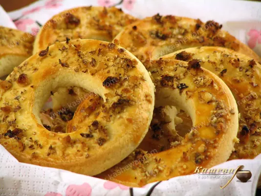 Shortcrust pastry ring with nuts - recipe with photo, pastries