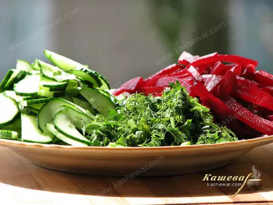Нарезка овощей и зелени для борща
