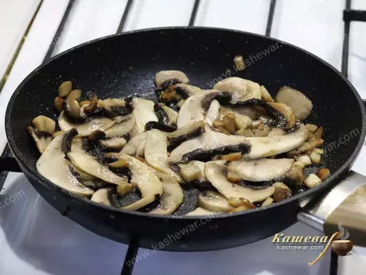 Stewed champignons