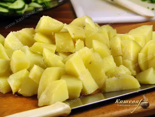 Boiled and chopped potatoes