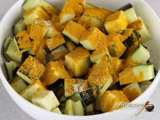 Eggplant cubes with turmeric