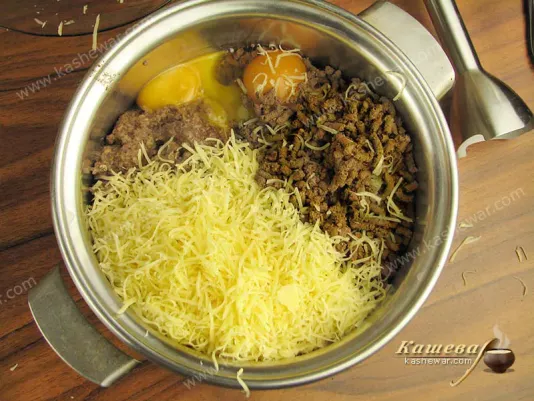 Liver with cheese and eggs