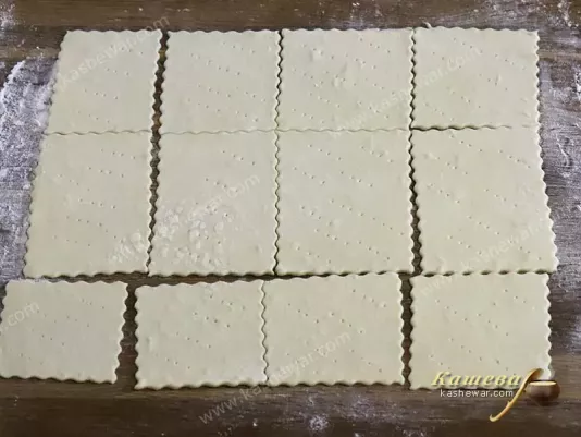 Раскатаное соленое тесто