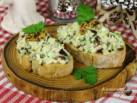 Toast with bacon and onions - recipe with photos, French cuisine