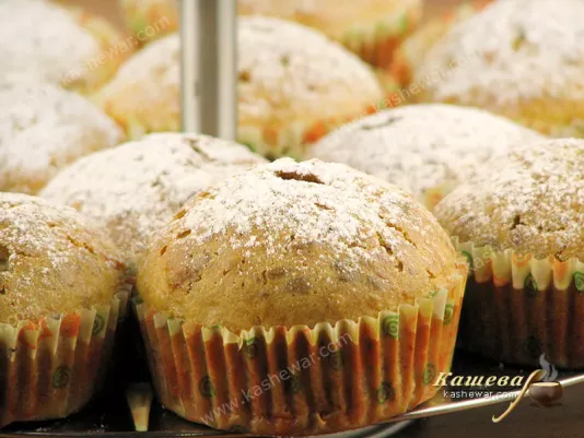 Halloween pumpkin muffins - recipe with photos, American cuisine