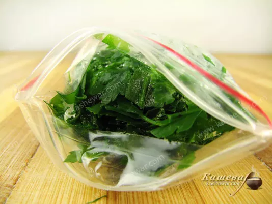 Frozen parsley – recipe with photo, food preservation for the winter