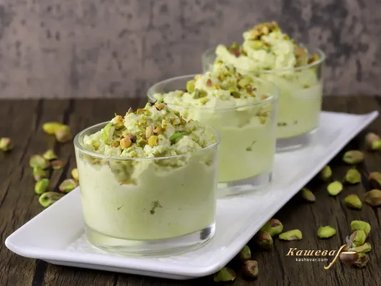Pistachio ice cream – step-by-step recipe with photo, Italian cuisine