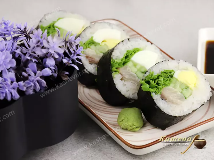Кимбап со скумбрией – рецепт с фото, корейская кухня