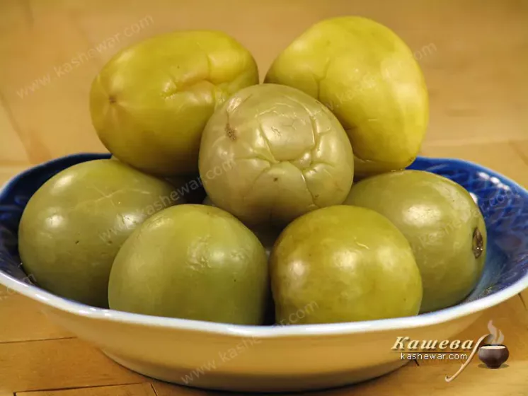 Green salty tomatoes – recipe with photo, Ukrainian cuisine