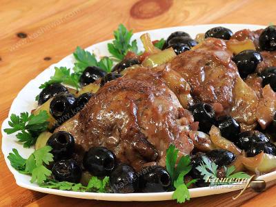 Chicken with olives and peppers – recipe with photo, Greek cuisine