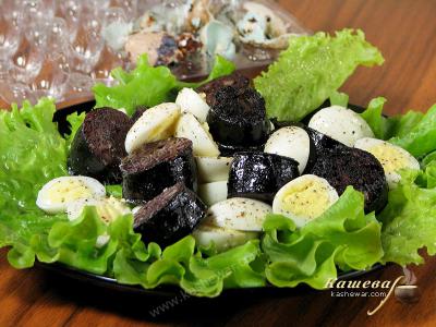 Теплый салат из кровяной колбасы от Гордона Рамзи