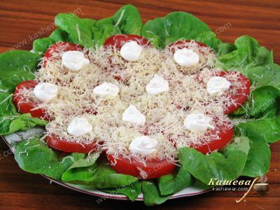 Tomato and Cheese Salad