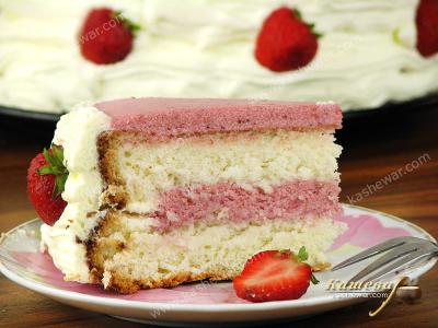 Swedish Midsummer Strawberry Cake