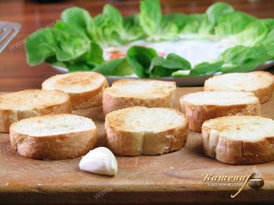 Garlic and fried bread