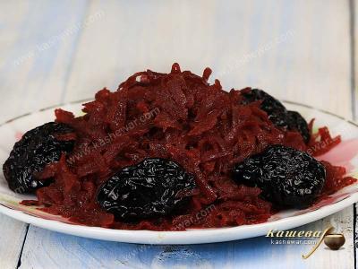 Beetroot Stew with Prunes