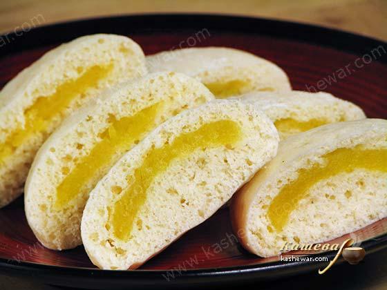 Молочные пирожки с желтой начинкой – рецепт с фото, китайская кухня